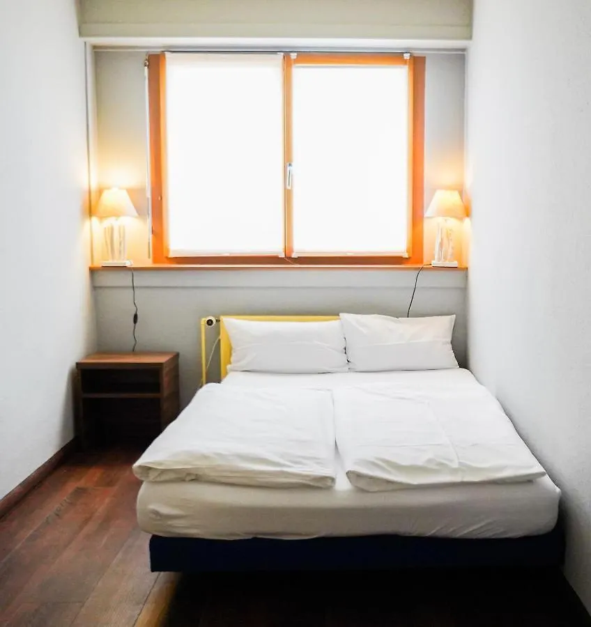 Rcadia Gaming House Bed & Breakfast Hamburg